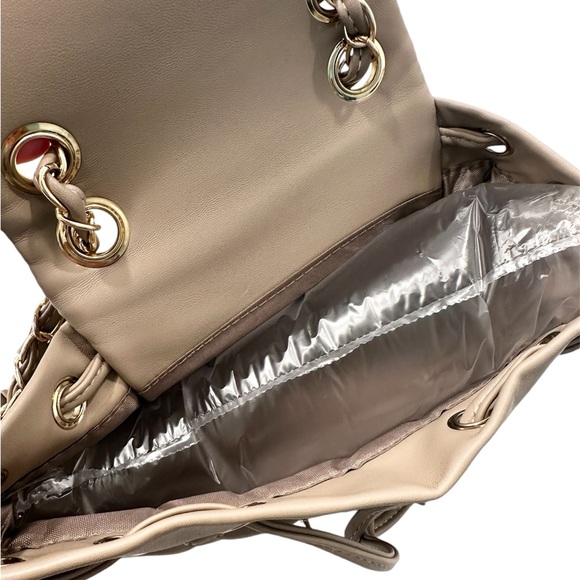 NWT Badgley Mischka Micro Mini Quilted Backpack Taupe - Picture 3 of 5